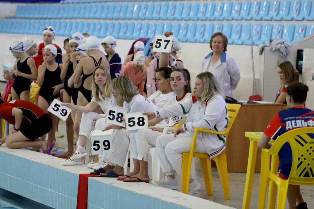 Воспитанники спортивной школы впервые на Первенстве ПФО по синхронному плаванию